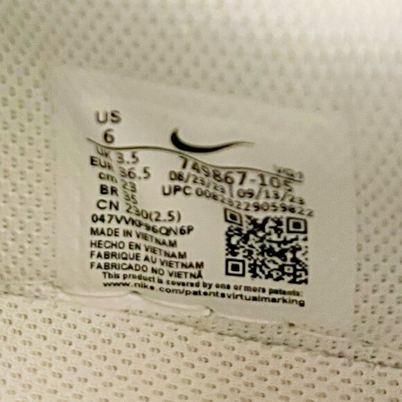 Nike White Sneakers - Picture 8 of 8